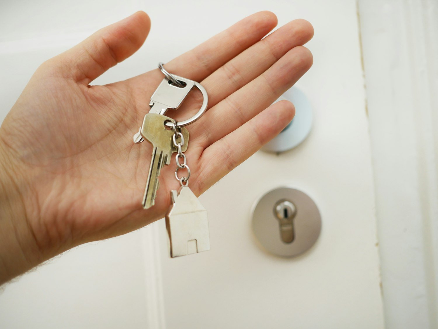 Homeless Veteran Resources: Who to Call and What Exists