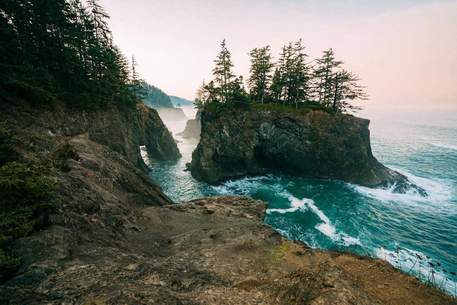 The Oregon coast, where veterans receive state park access benefits